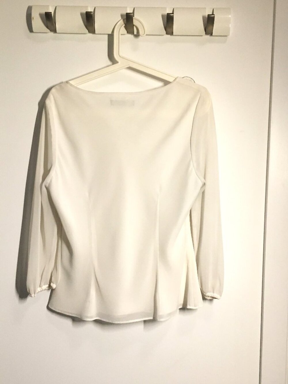 Jacques Vert white long sleeved top, size large - Picture 3 of 5